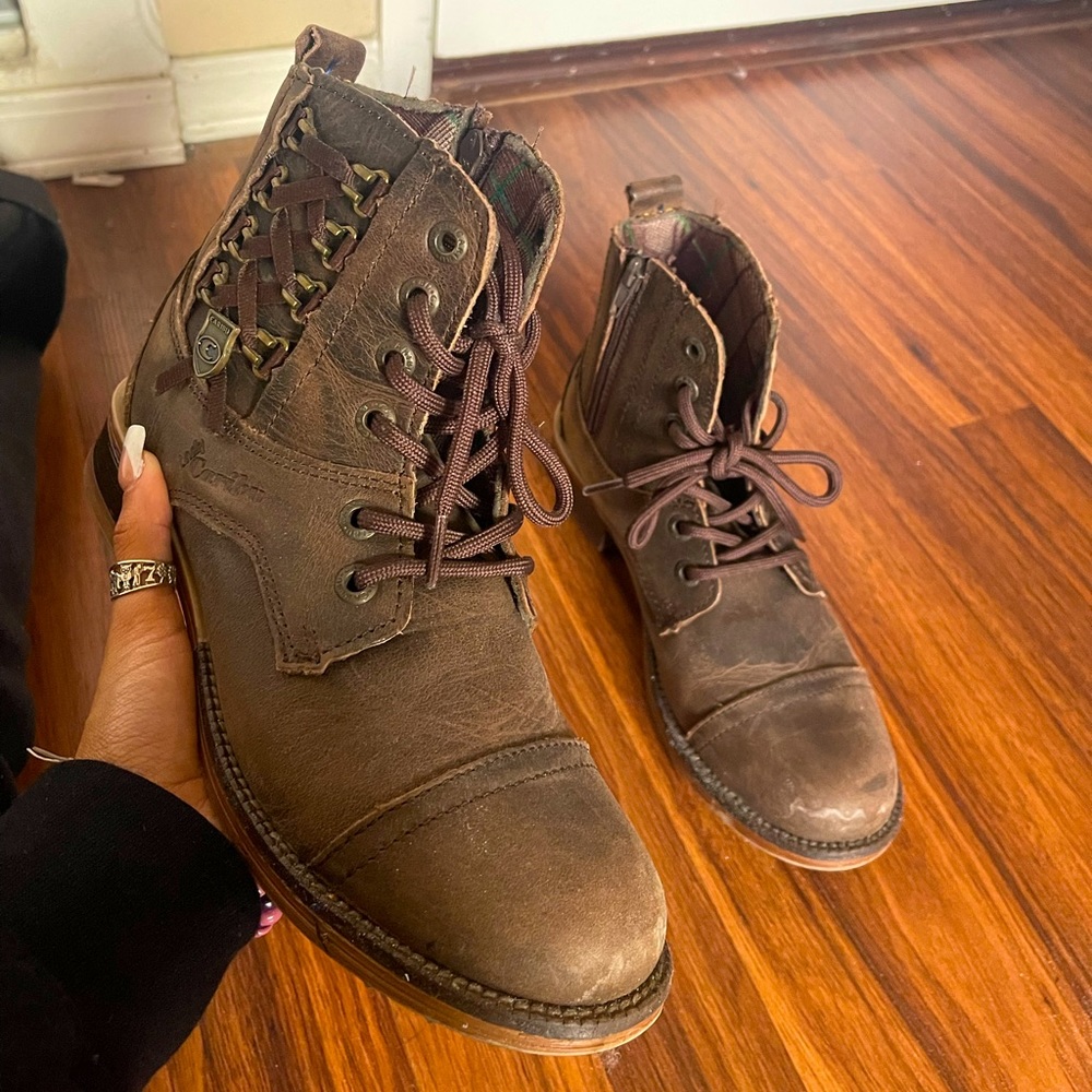boots - 6 WOMEN